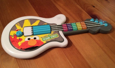 elmo-toy-guitar.jpg